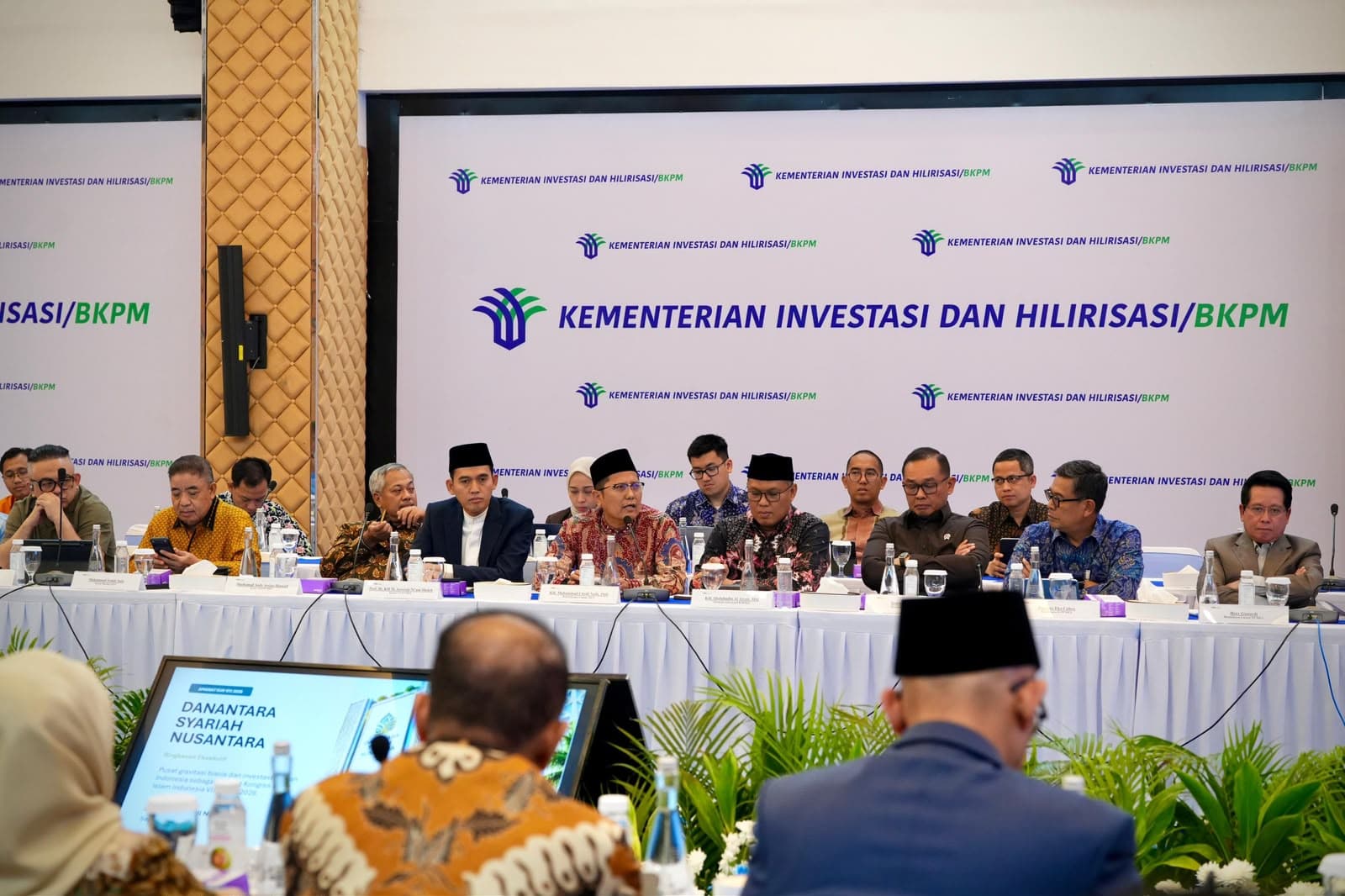 KH Cholil Nafis Sambut Baik Komitmen Rosan Roeslani Kaji Pembentukan Danantara Syariah