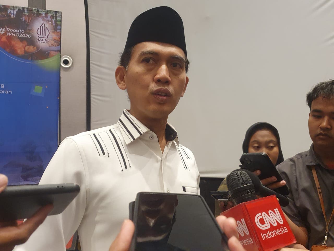 Prof Niam Optimis Wajib Halal Oktober Berdampak Positif, Minta Semua Pihak Saling Dukung