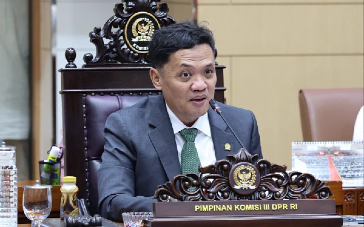 Komisi III DPR Desak Aparat Usut Pidana Korporasi 21 Perusahaan Pemicu Karhutla