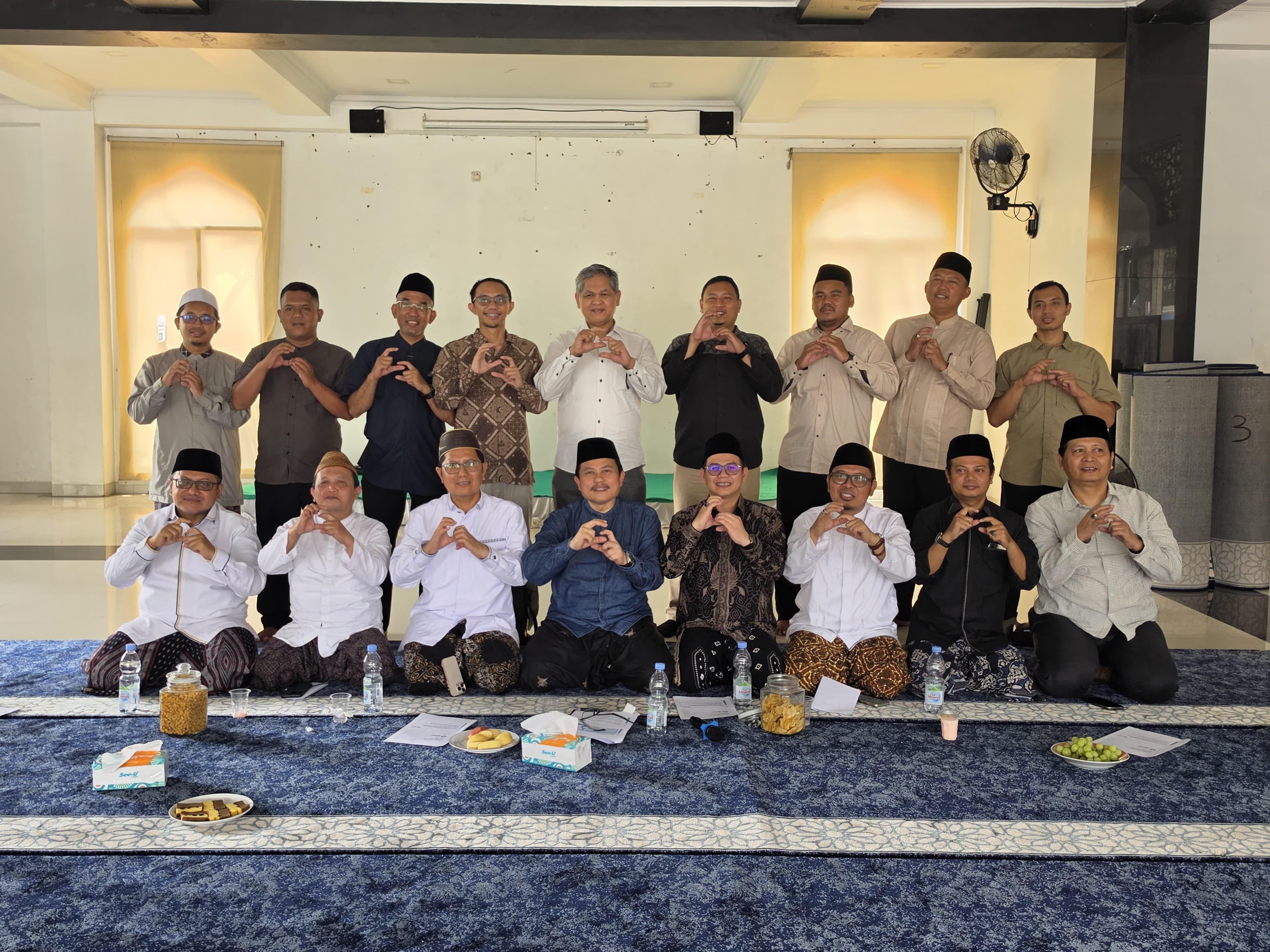 Ketua Umum GAPPI Dorong Kemandirian Ekonomi Pesantren Lewat Hidroponik